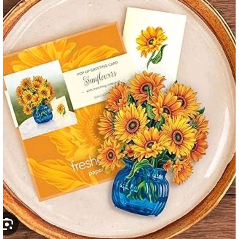Pop Up Flower Bouquet Life Size English Daffodils Card Included‎ Freshcut Paper